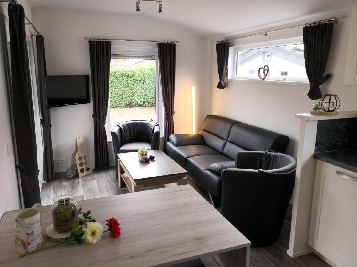 Ferienhaus Malefi 1 Am Guelser Moselbogen Koblenz  Kültér fotó